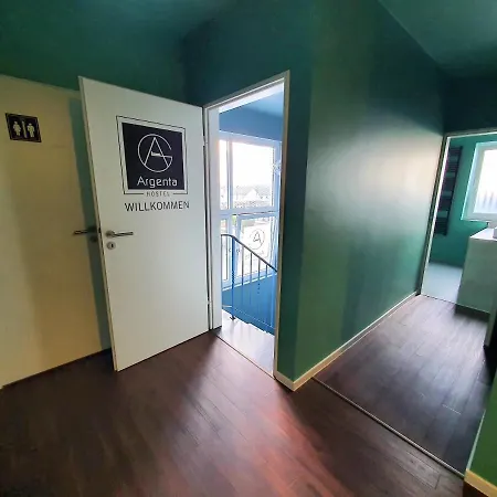 Hostel Argenta Living 16 *