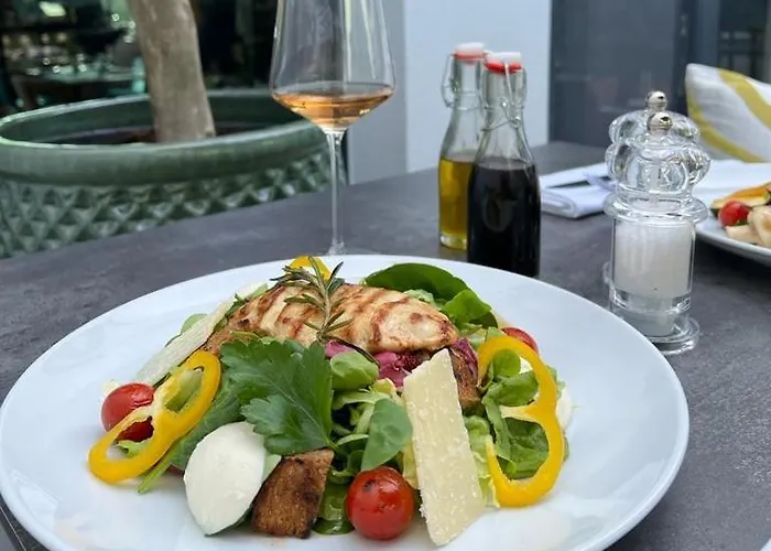 Argenta Living 16 Hostel *